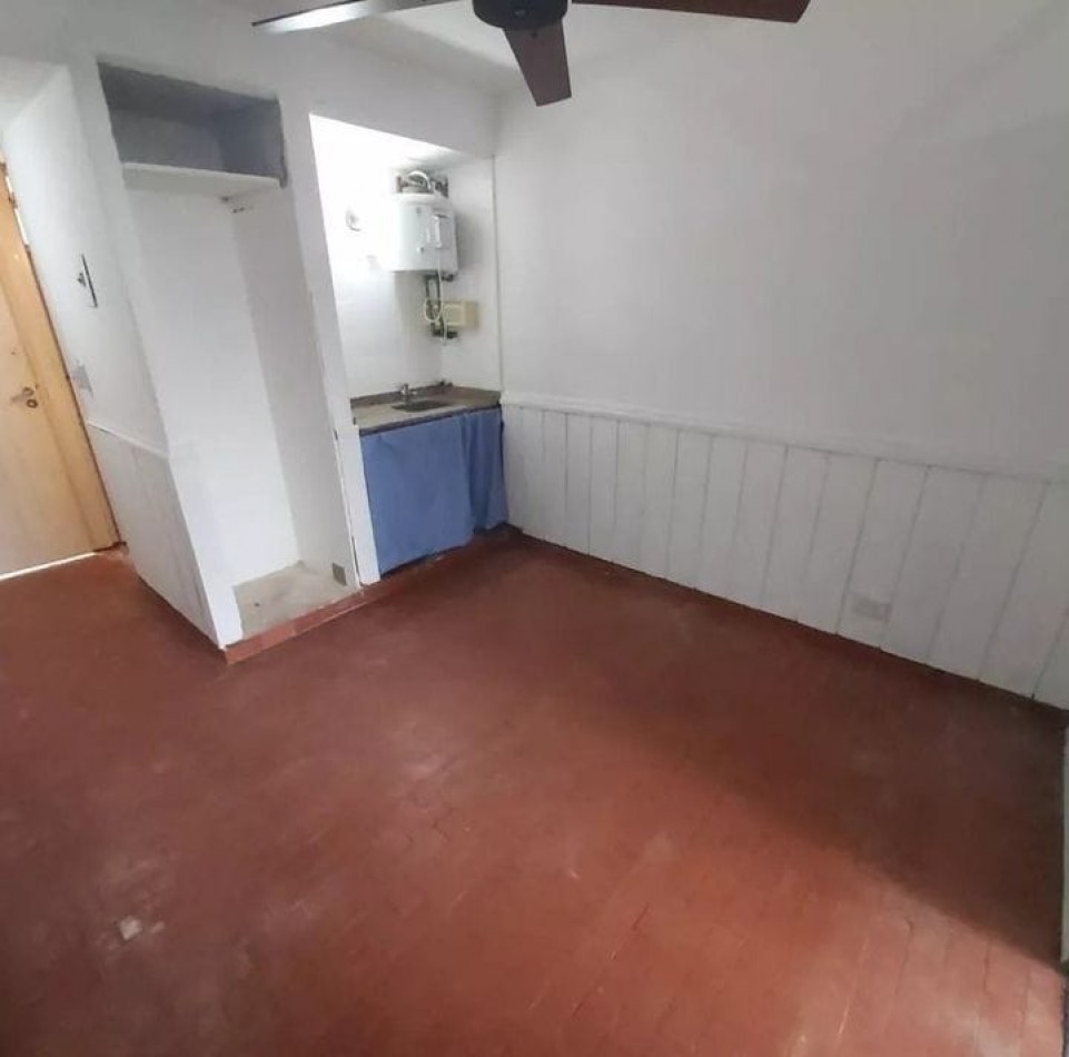VENTA DE MONOAMBIENTE EN BELLA VISTA