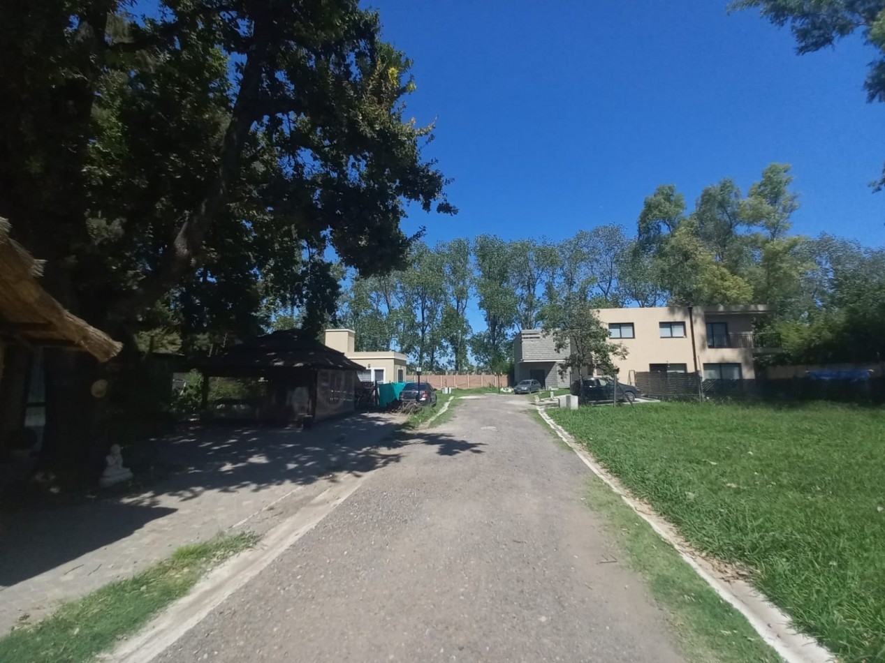 VENTA DE TERRENO EN DEL VISO