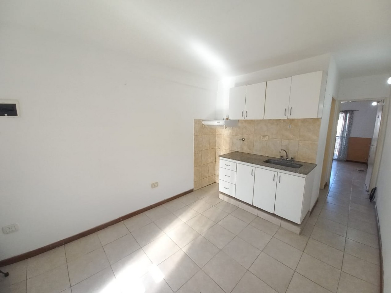 VENTA DE DEPARTAMENTO EN JOSE C. PAZ  