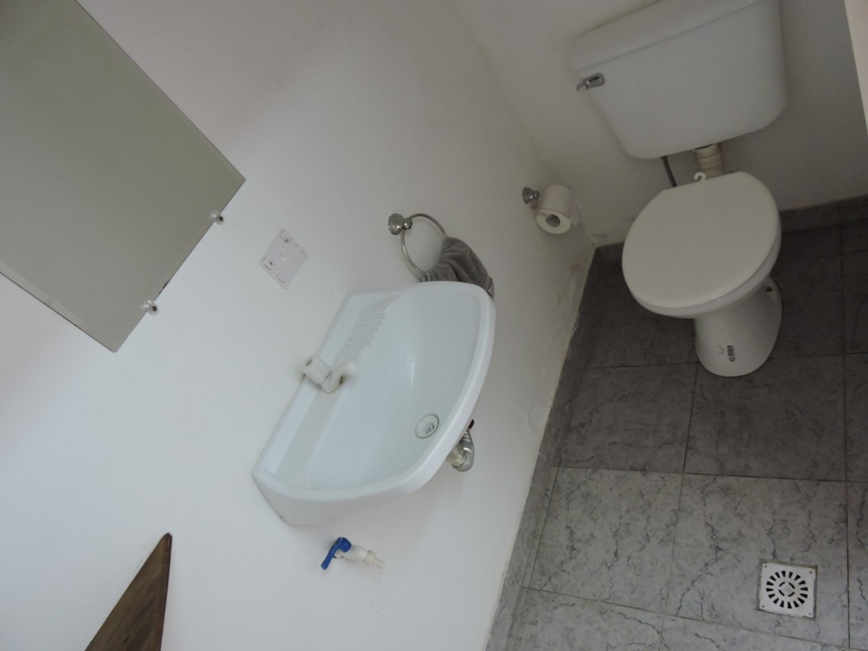 VENTA DE CASA + MONOAMBIENTE EN SAN MIGUEL