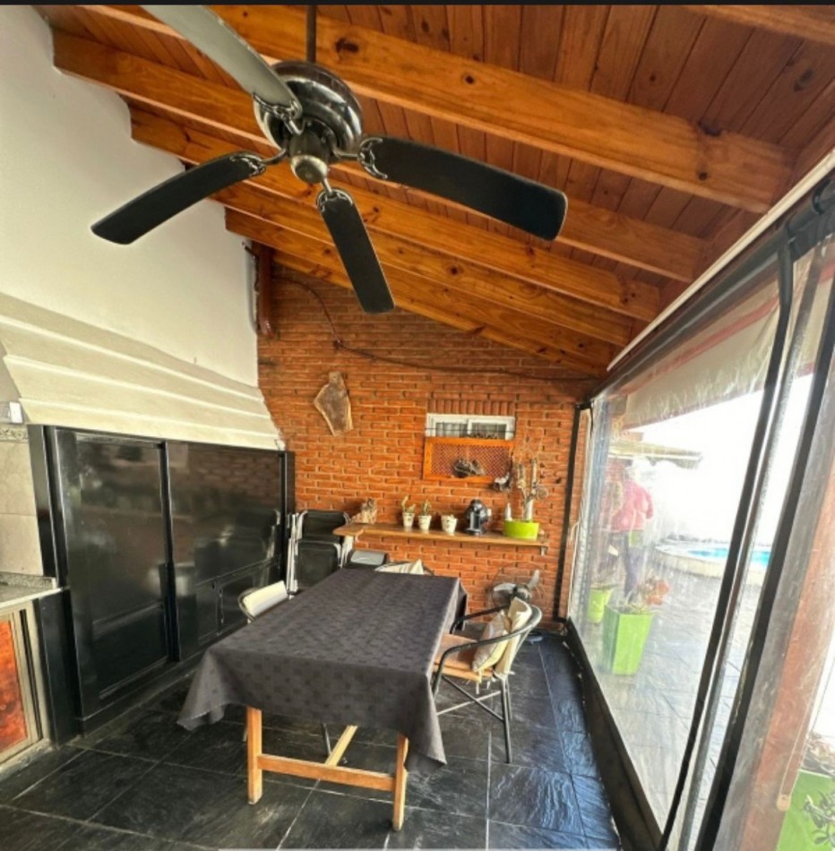 VENTA DE CASA + MONOAMBIENTE EN SAN MIGUEL