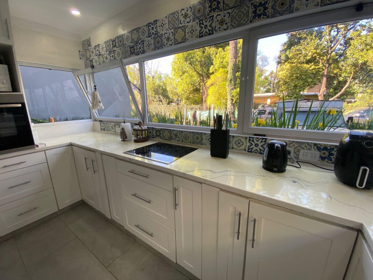 CASA EN VENTA EN BARRIO LA AGOSTINA