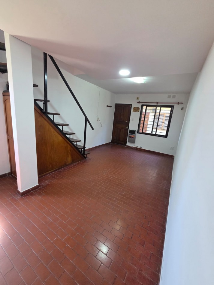 ALQUILER DUPLEX DOS AMBIENTES EN COMPLEJO EN SAN MIGUEL CENTRO