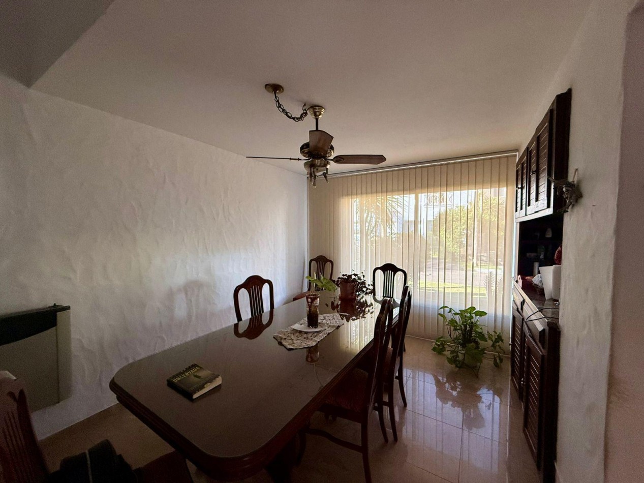 VENTA DE CASA 5 AMBIENTES EN BARRIO SAN MIGUEL DE GHISO