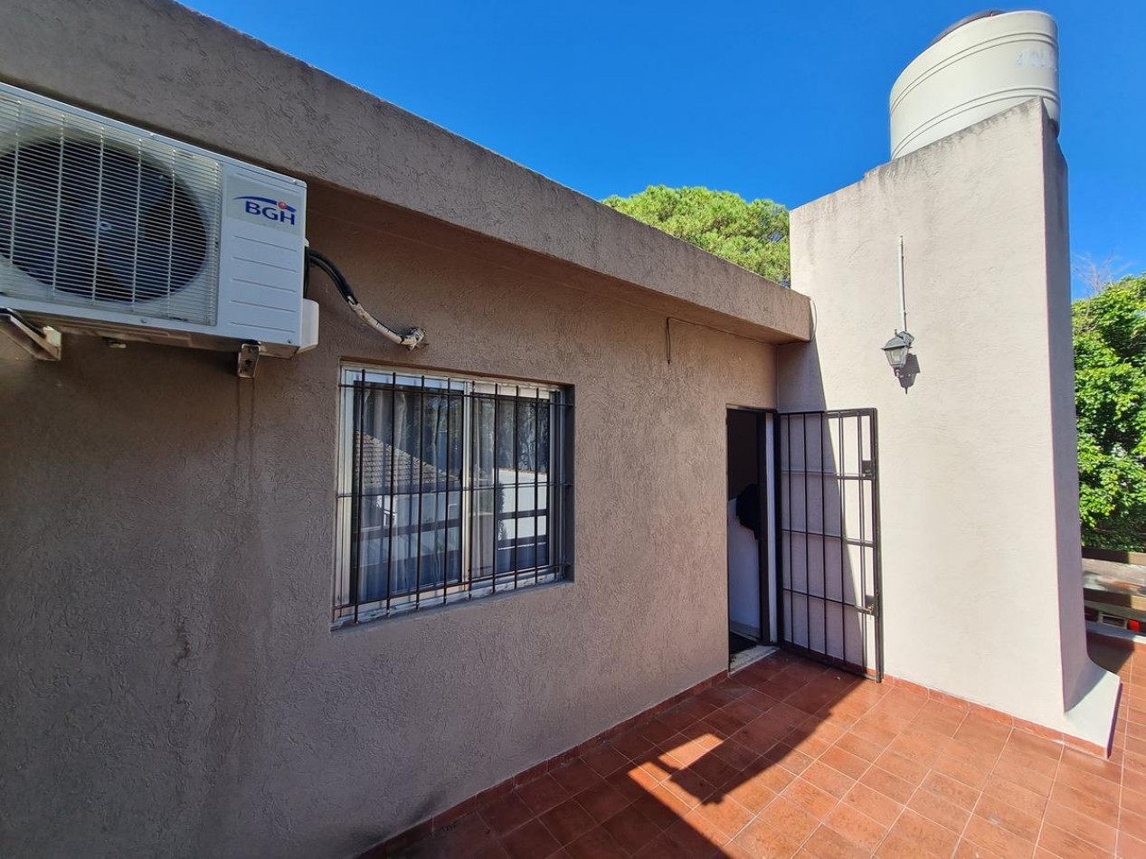 PH DE 2 PLANTAS EN VENTA EN MUÑIZ APTO CREDITO