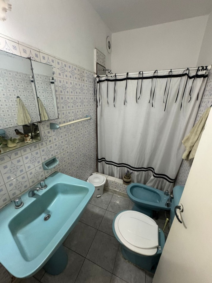 2 CASAS DE 4 AMBIENTES A LA VENTA EN BELLA VISTA