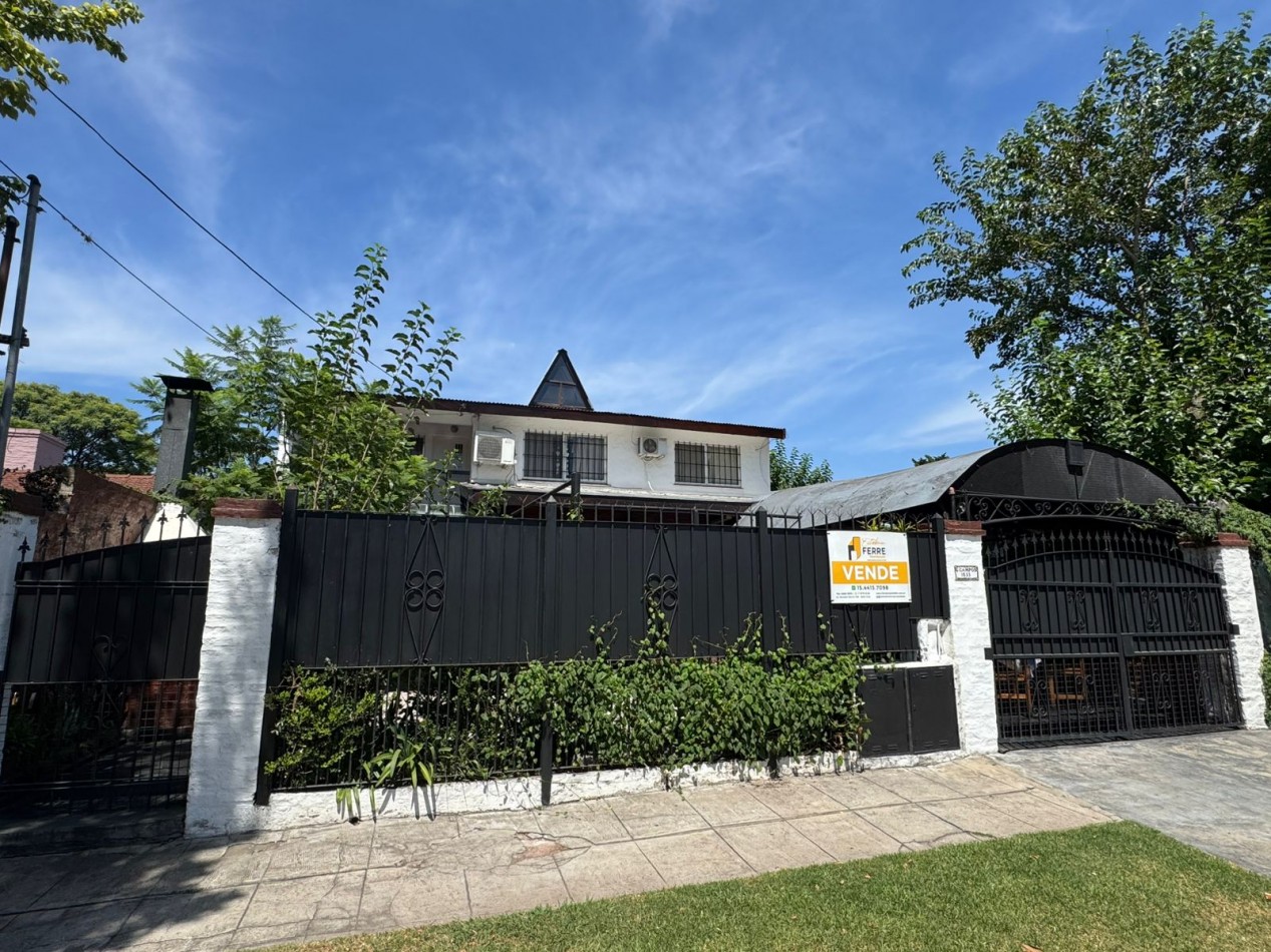 2 CASAS DE 4 AMBIENTES A LA VENTA EN BELLA VISTA