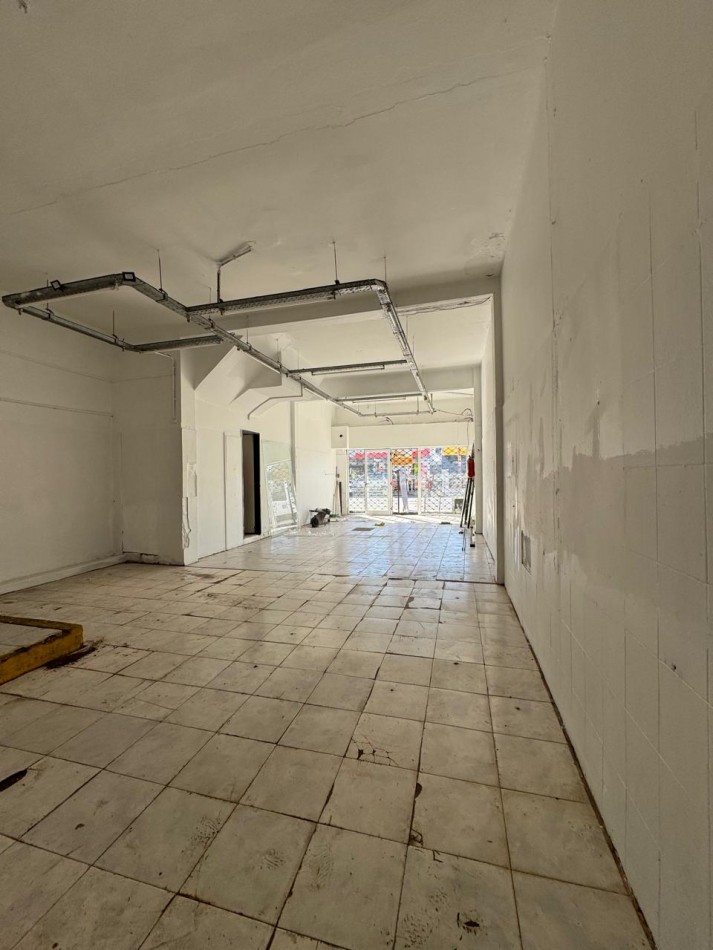 LOCAL COMERCIAL EN ALQUILER EN BELLA VISTA