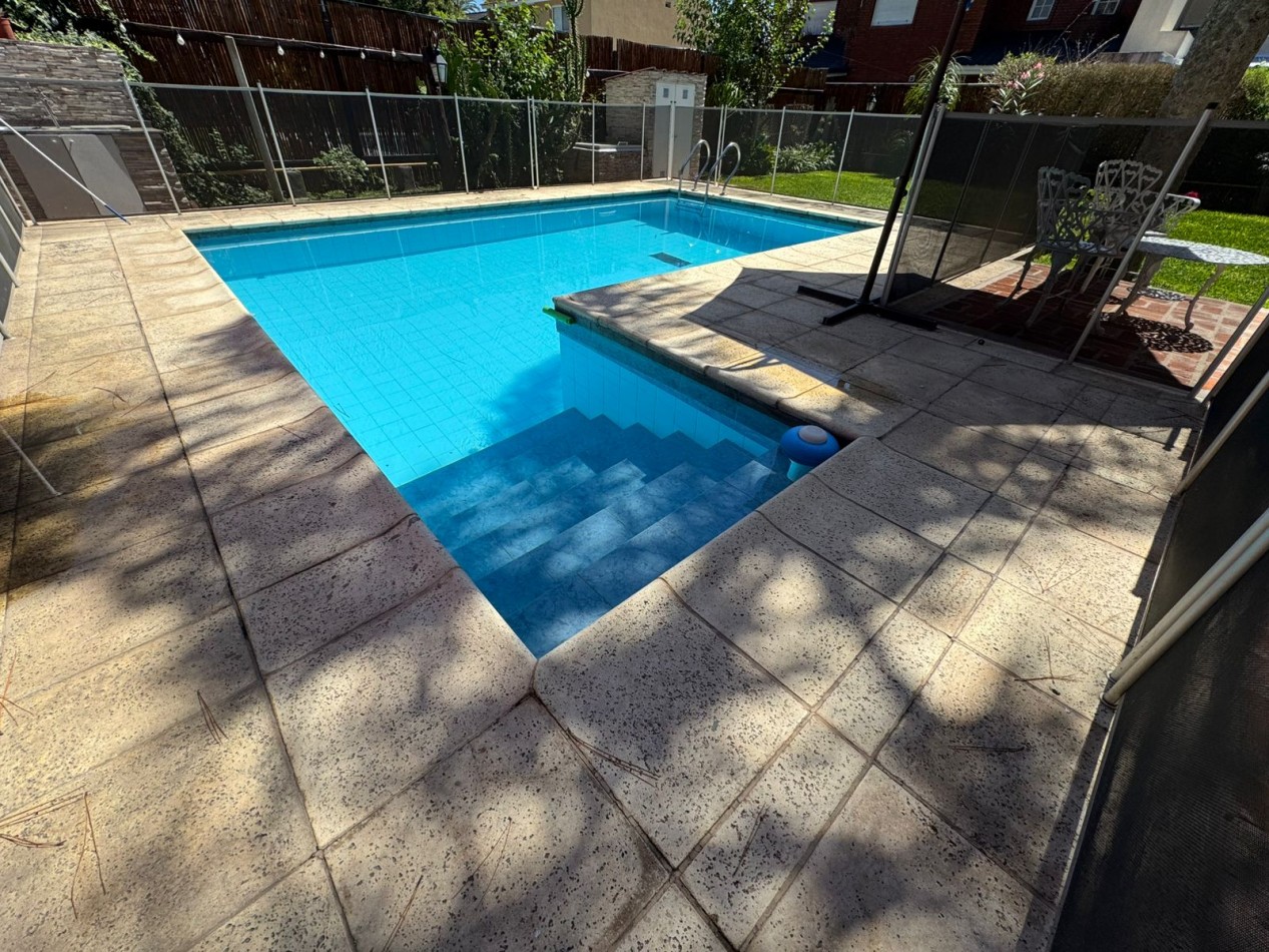 CASA 4 AMBIENTES EN VENTA EN COUNTRY SAN MIGUEL DE GHISO