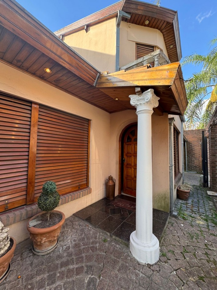 CASA 3 AMBIENTES EN VENTA EN BELLA VISTA