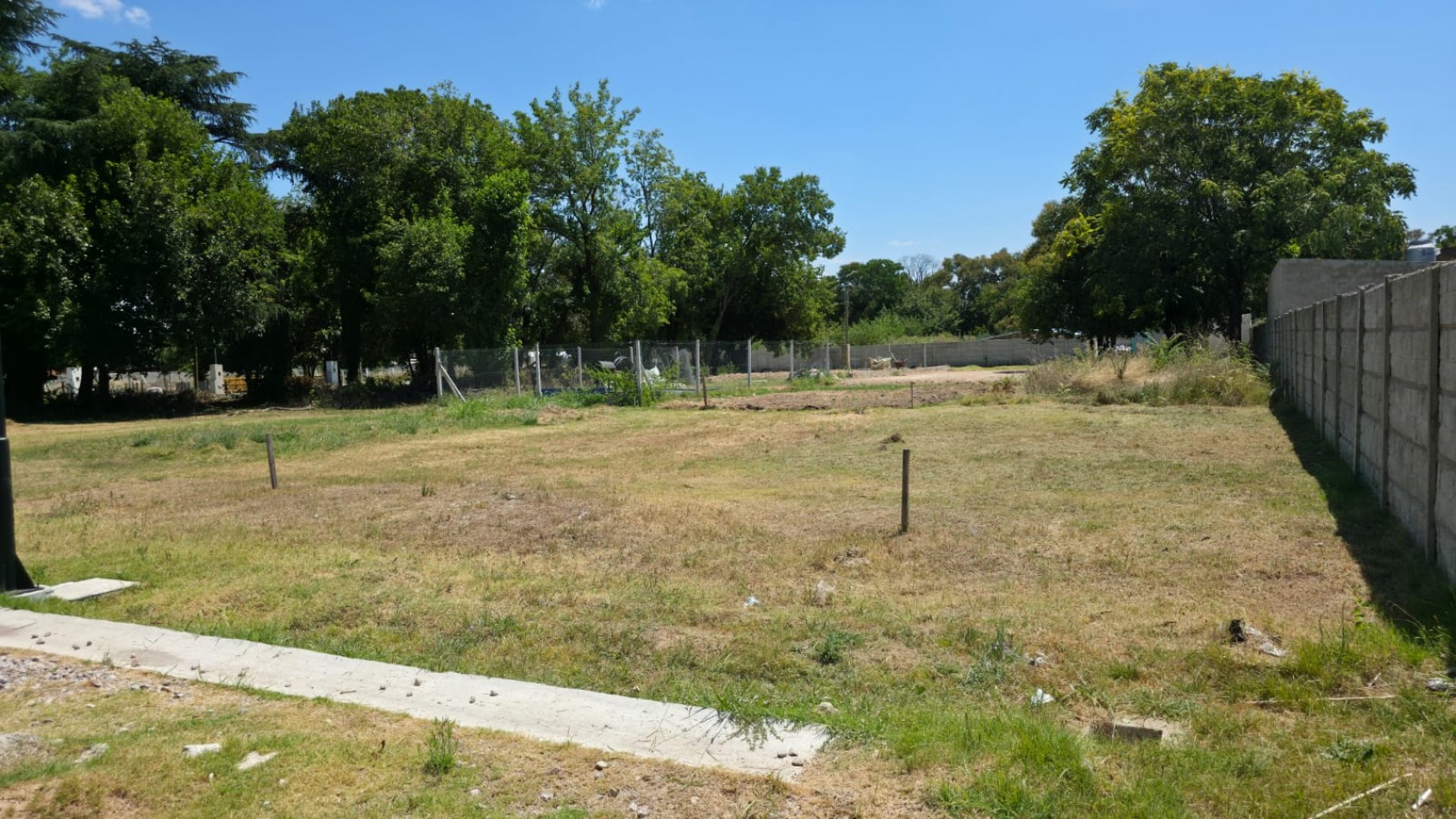 LOTE EN VENTA EN JOSE C PAZ