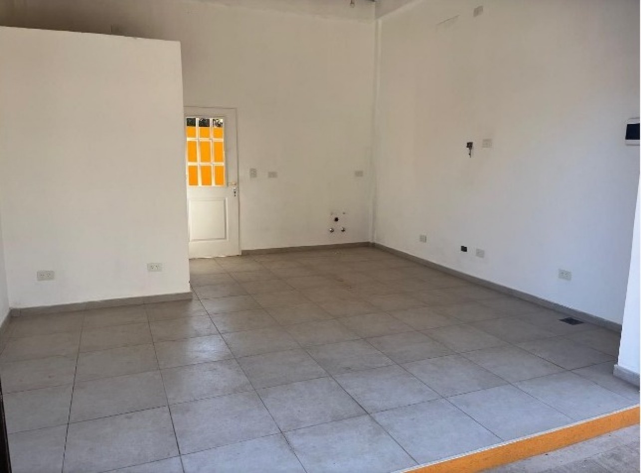 ALQUILER LOCAL COMERCIAL EN SAN MIGUEL