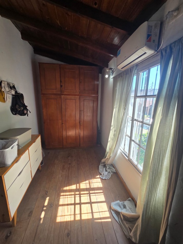 VENTA DE CASA 3 AMBIENTES EN BELLA VISTA