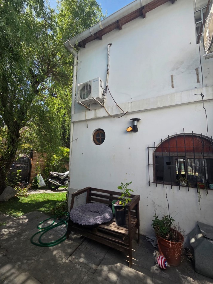 VENTA DE CASA 3 AMBIENTES EN BELLA VISTA