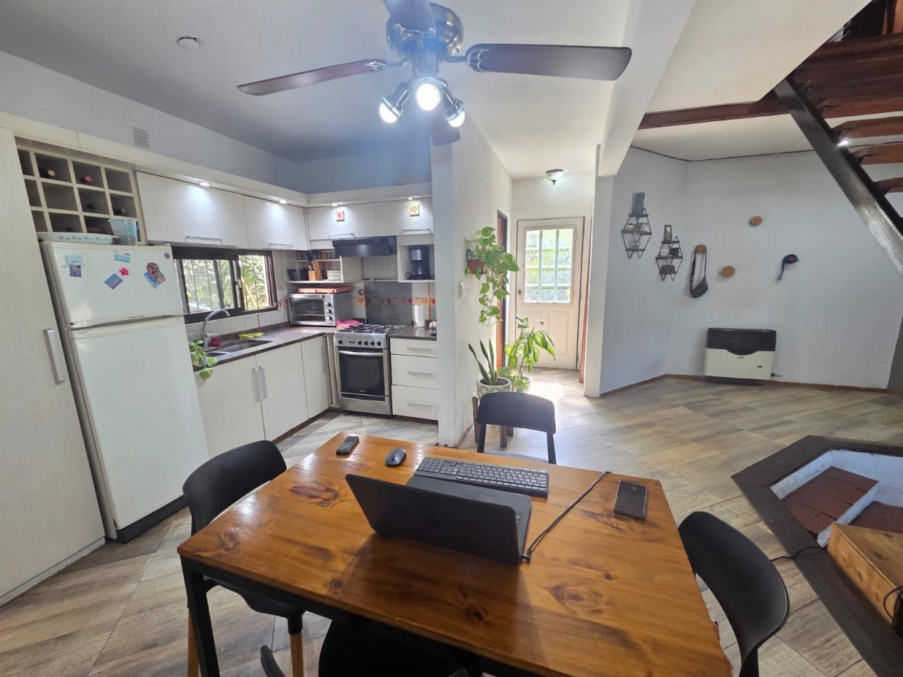 VENTA DE CASA 3 AMBIENTES EN BELLA VISTA