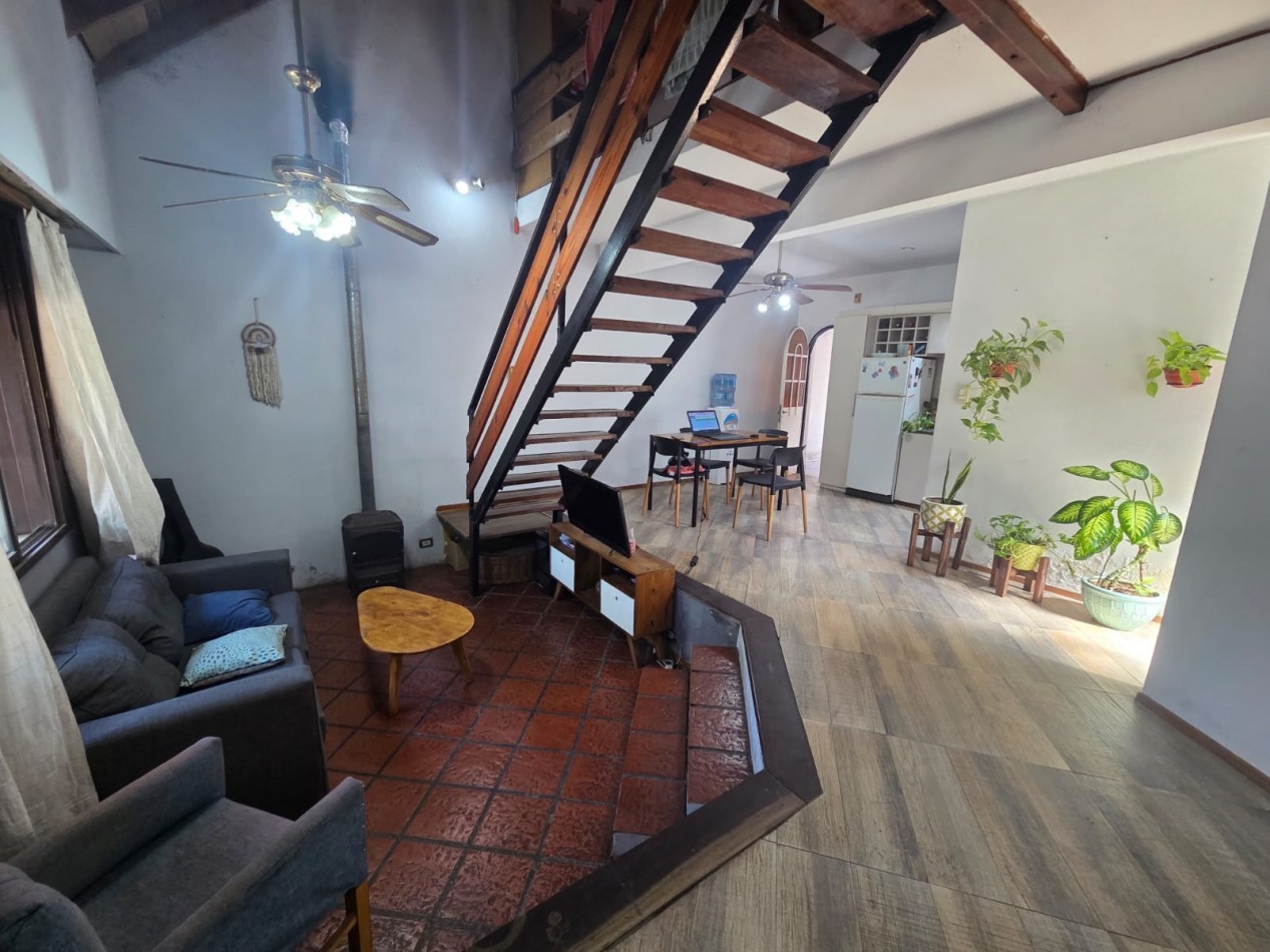 VENTA DE CASA 3 AMBIENTES EN BELLA VISTA