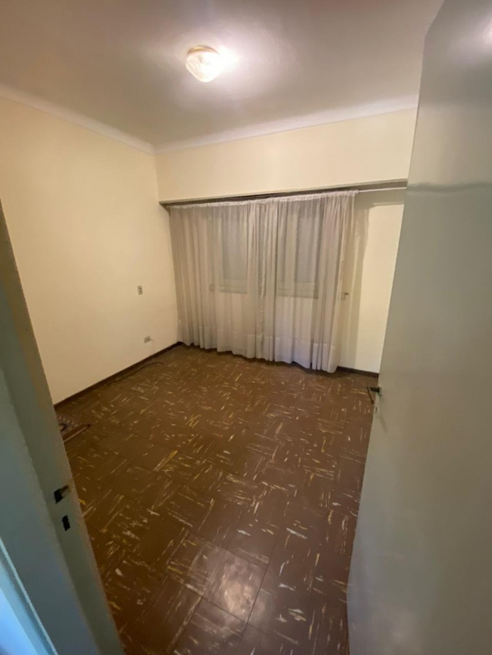 CASA + LOCAL + DEPTO EN VENTA EN MUÑIZ