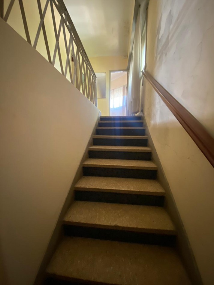 CASA + LOCAL + DEPTO EN VENTA EN MUÑIZ