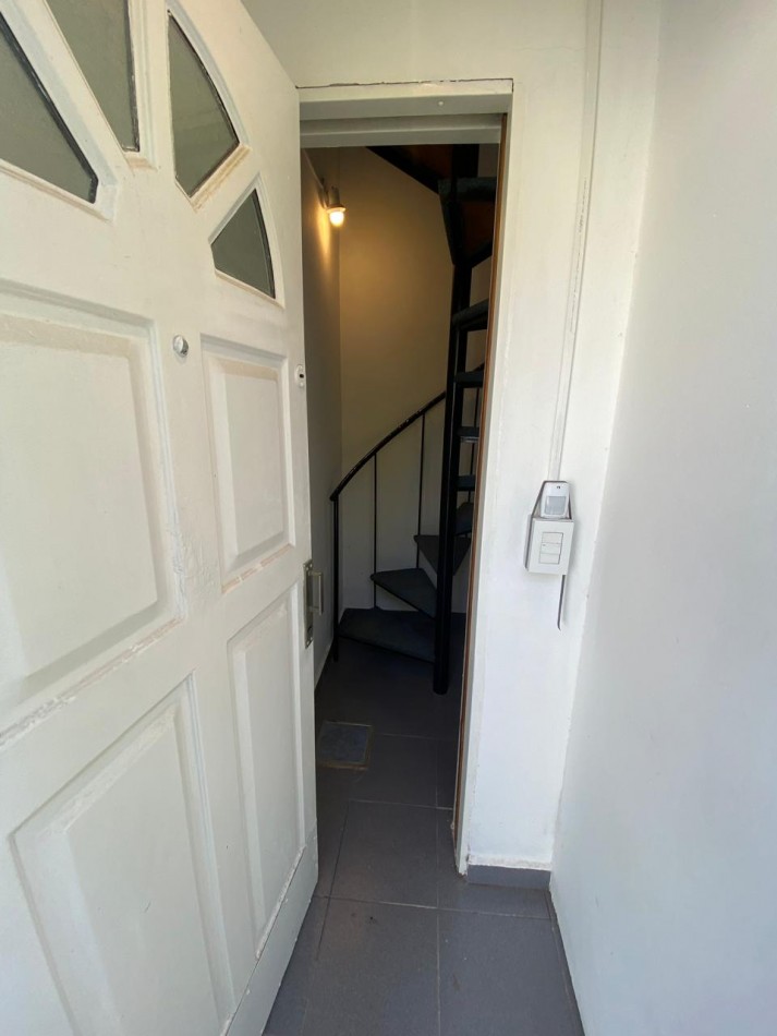 CASA + LOCAL + DEPTO EN VENTA EN MUÑIZ