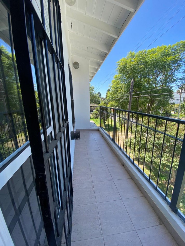 CASA + LOCAL + DEPTO EN VENTA EN MUÑIZ