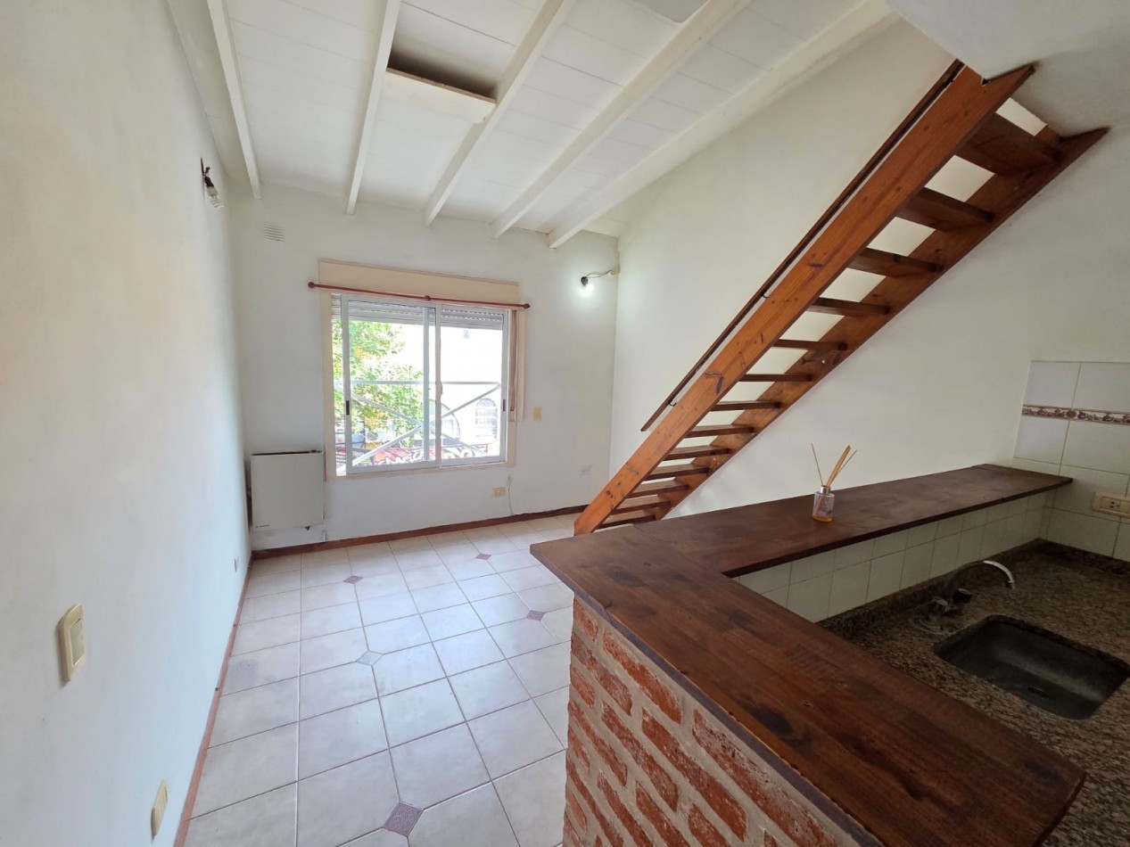 ALQUILER DEPTO DE DUPLEX 2 AMBIENTES EN SAN MIGUEL