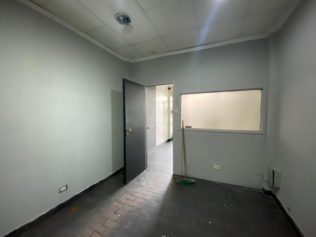 LOCAL EN ALQUILER EN  VILLA DE MAYO