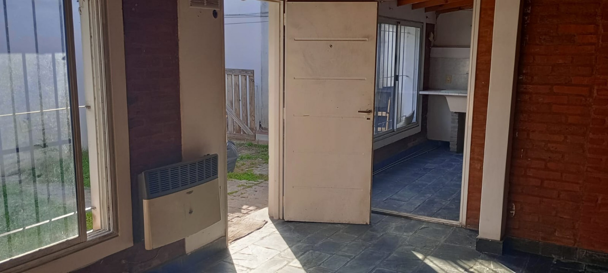 DEPARTAMENTO EN ALQUILER EN VILLA DE MAYO