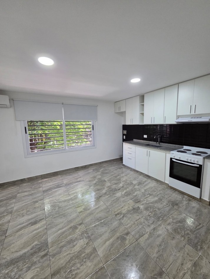 DEPARTAMENTO USO PROFESIONAL EN ANQUILER EN SAN MIGUEL