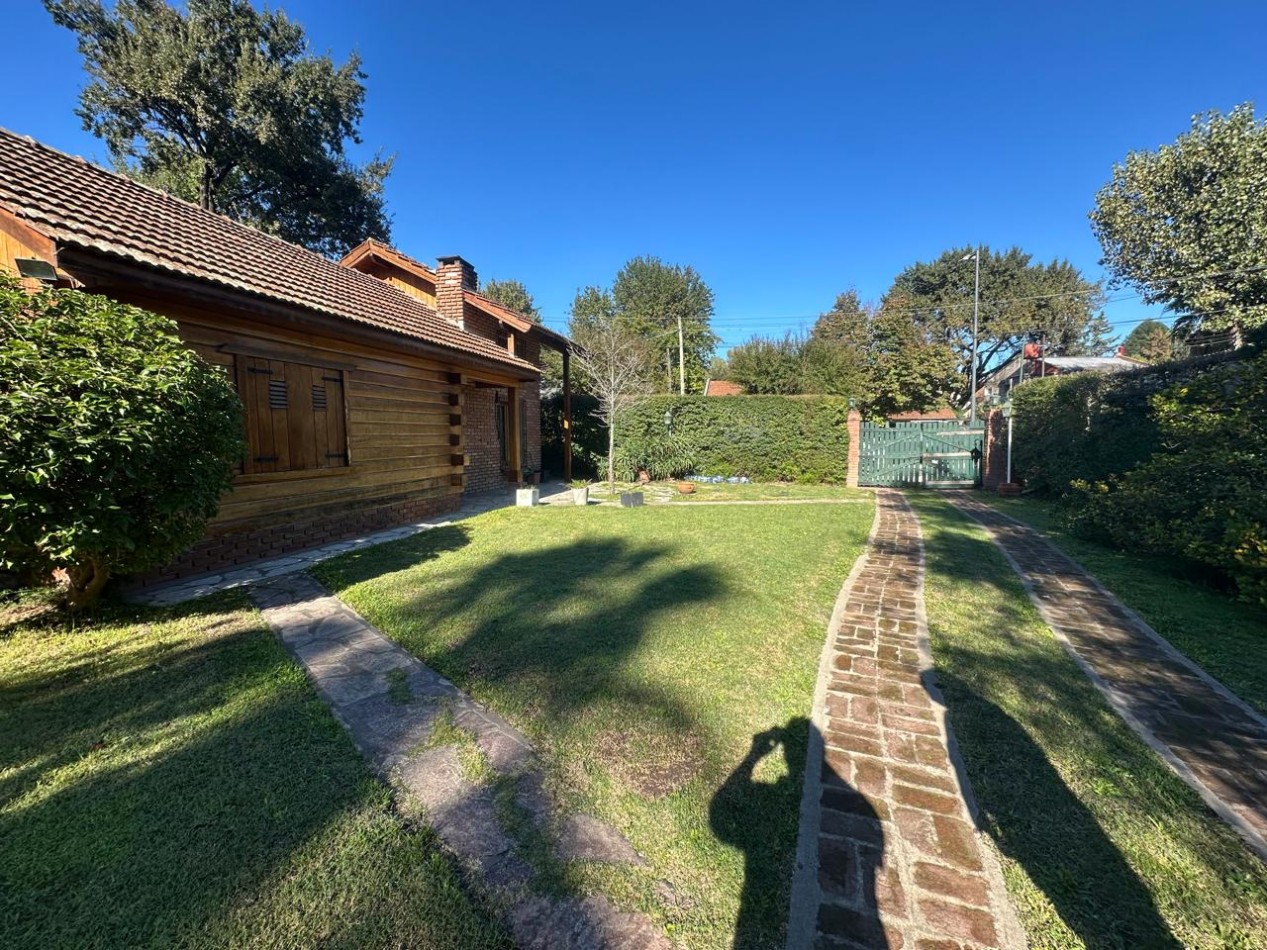 CASA EN VENTA EN BELLA VISTA