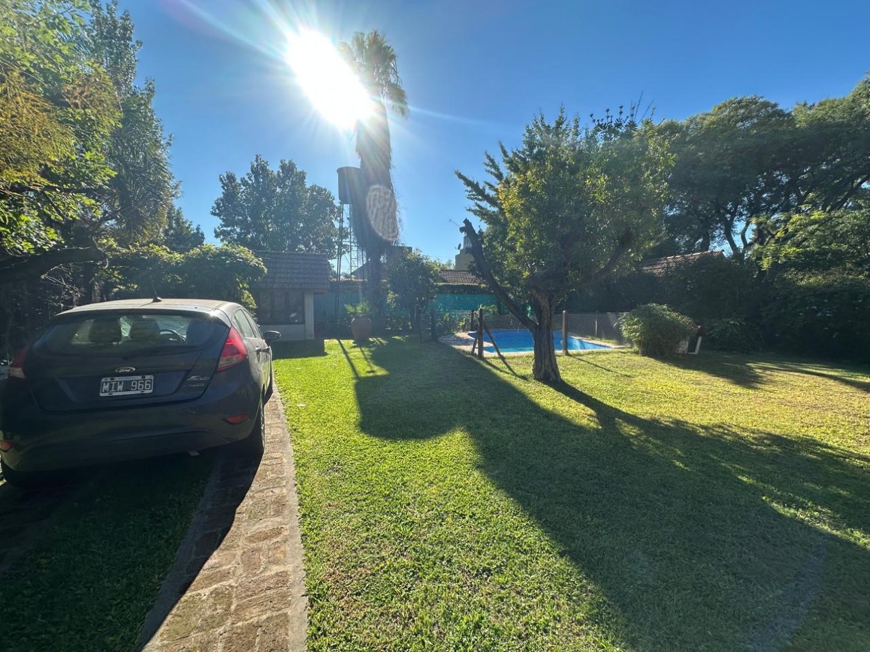 CASA EN VENTA EN BELLA VISTA