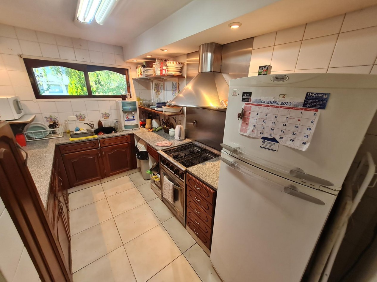 CASA EN VENTA EN PILAR