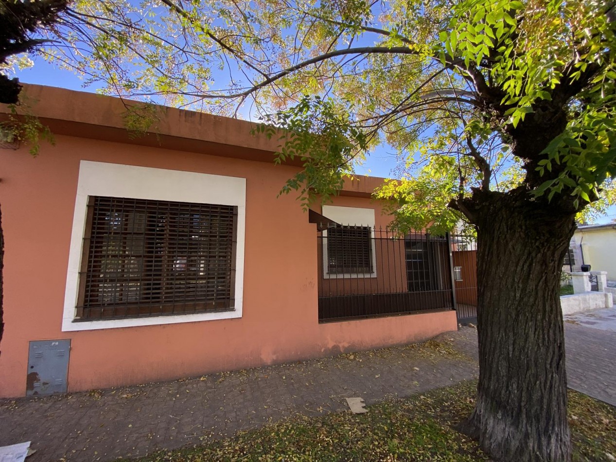 CASA EN VENTA EN BELLA VISTA