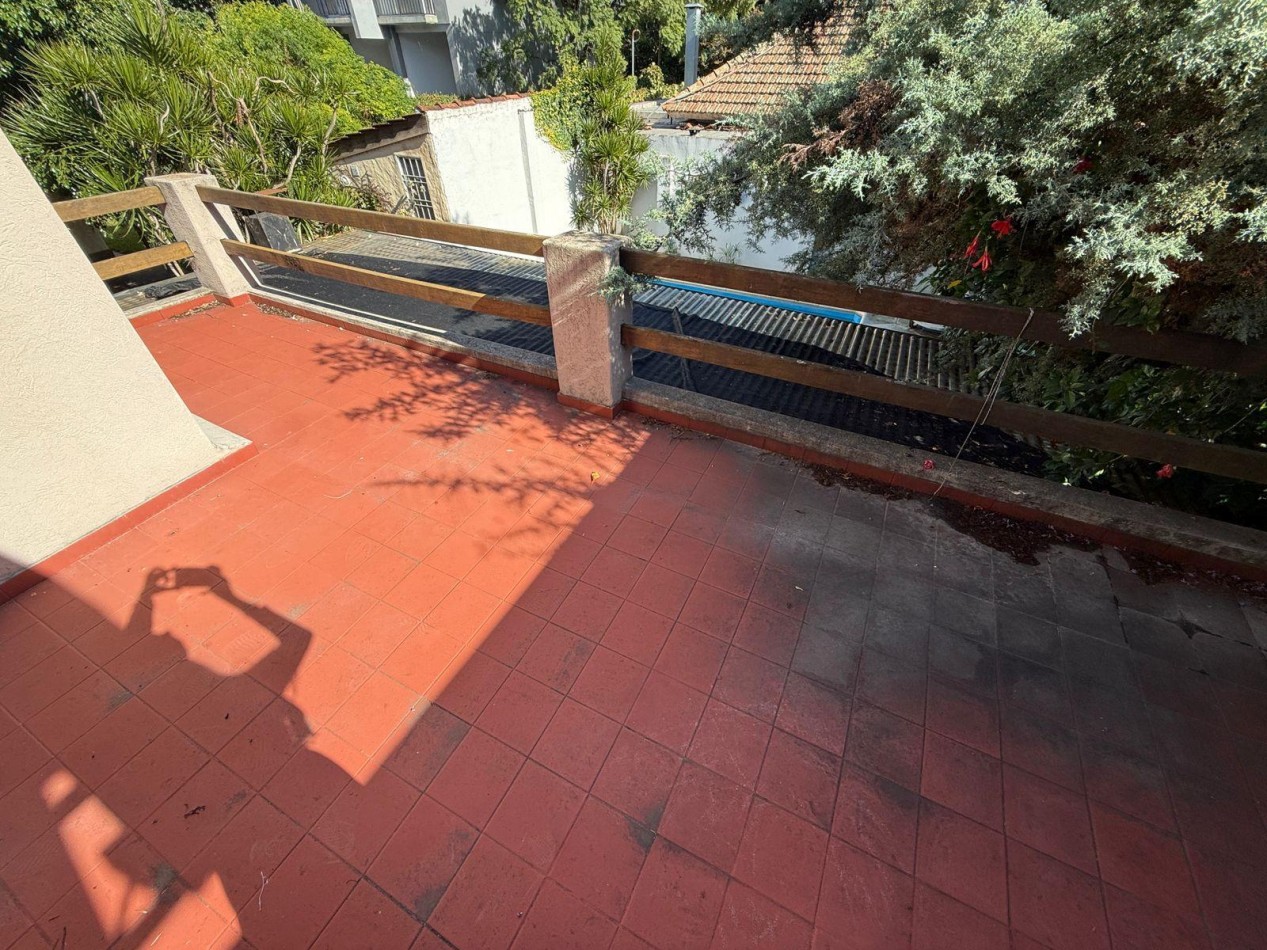 PH DE 2 PLANTAS EN VENTA EN MUÑIZ APTO CREDITO