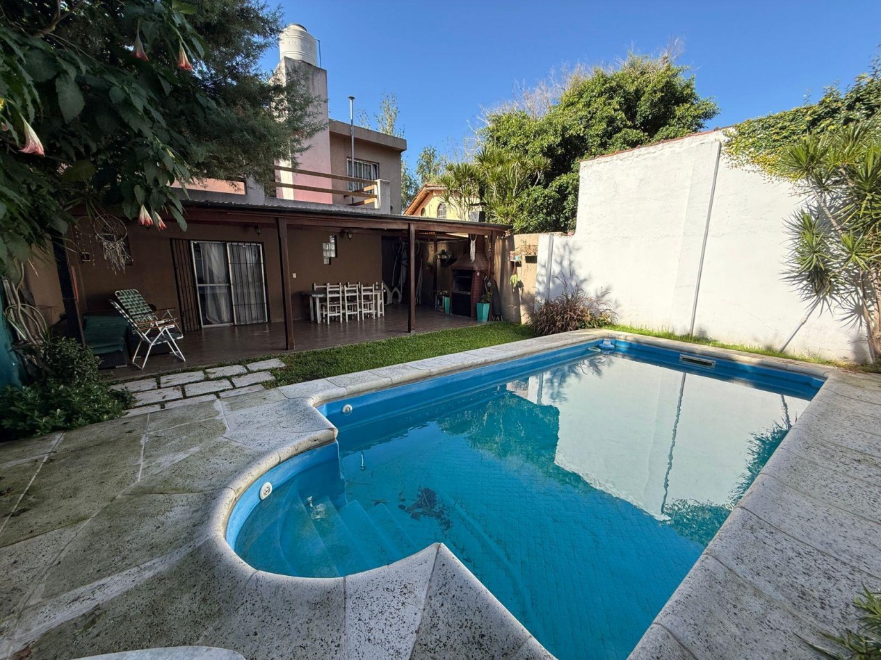PH DE 2 PLANTAS EN VENTA EN MUÑIZ APTO CREDITO