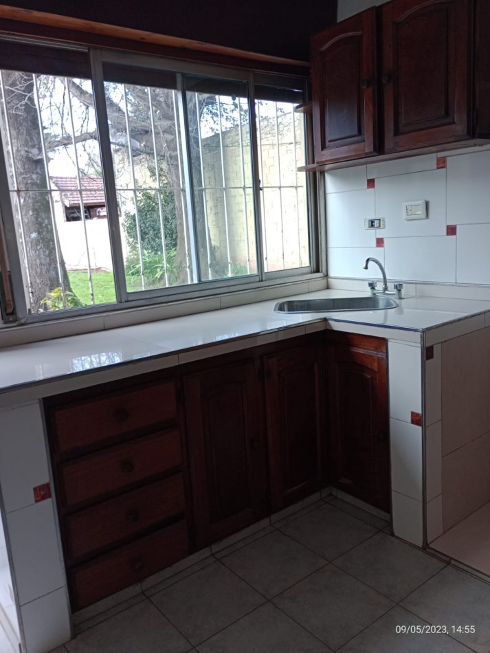 CASA EN ALQUILER EN LOS POLVORINES