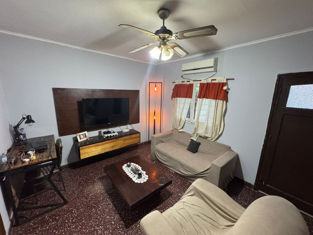 CASA EN VENTA EN JOSE C PAZ