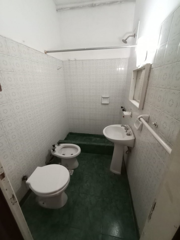 CASA PH EN ALQUILER EN BELLA VISTA