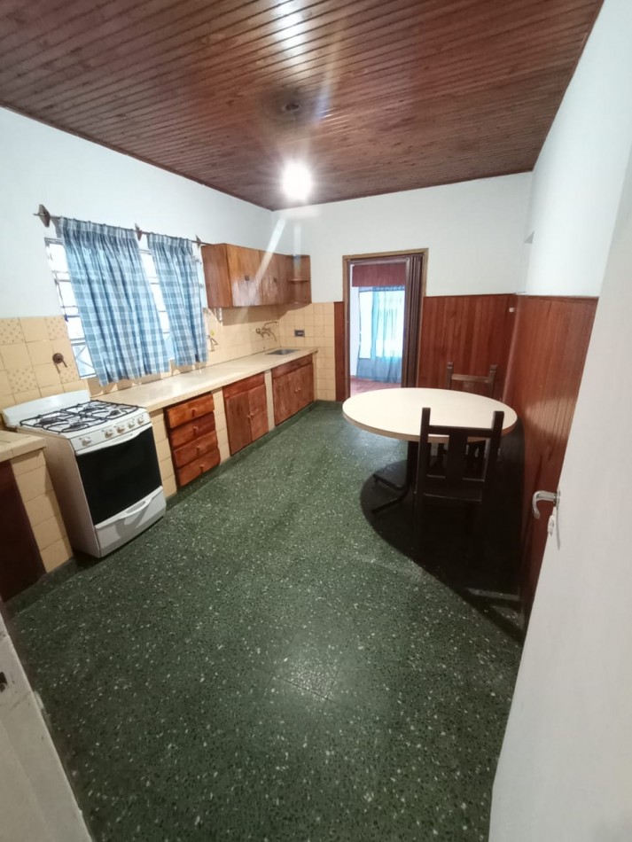 CASA PH EN ALQUILER EN BELLA VISTA