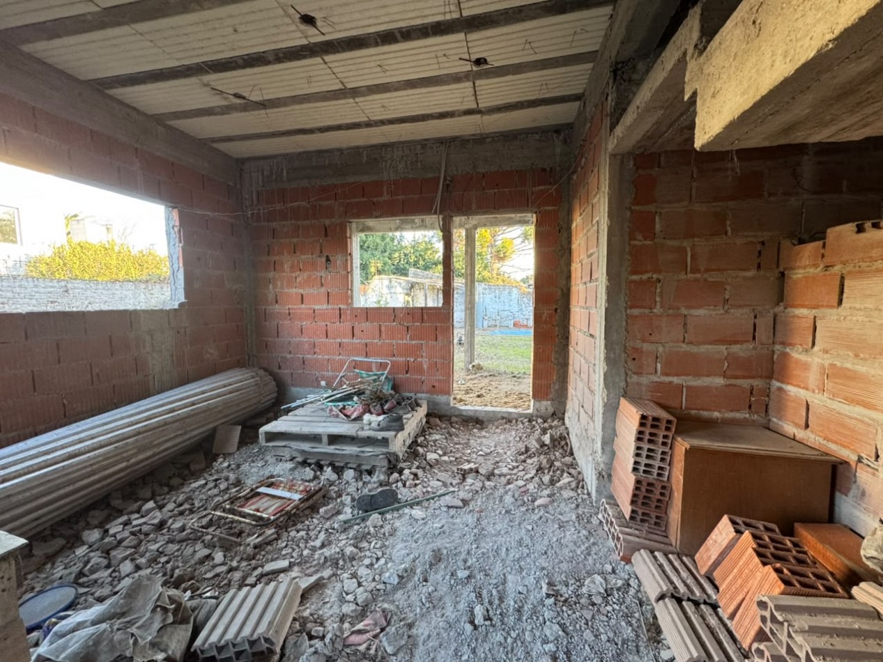 CASA EN VENTA EN BELLA VISTA