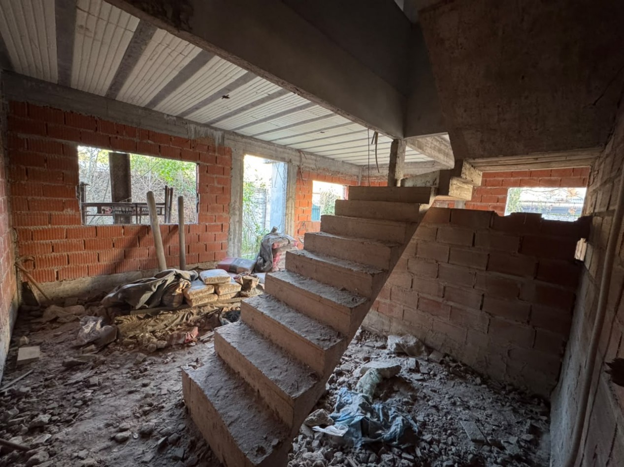 CASA EN VENTA EN BELLA VISTA