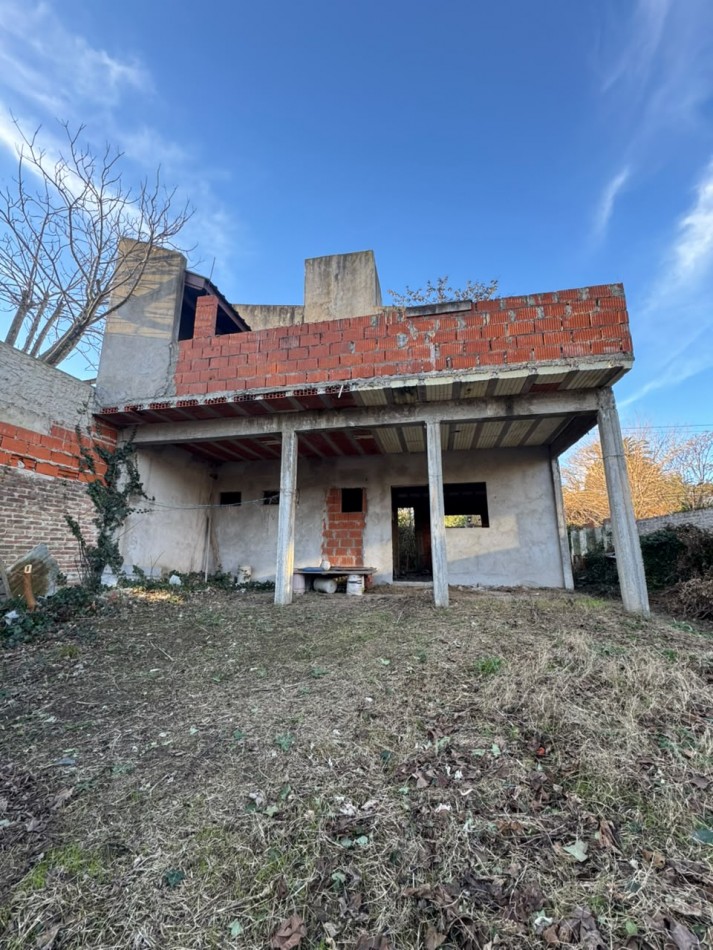 CASA EN VENTA EN BELLA VISTA