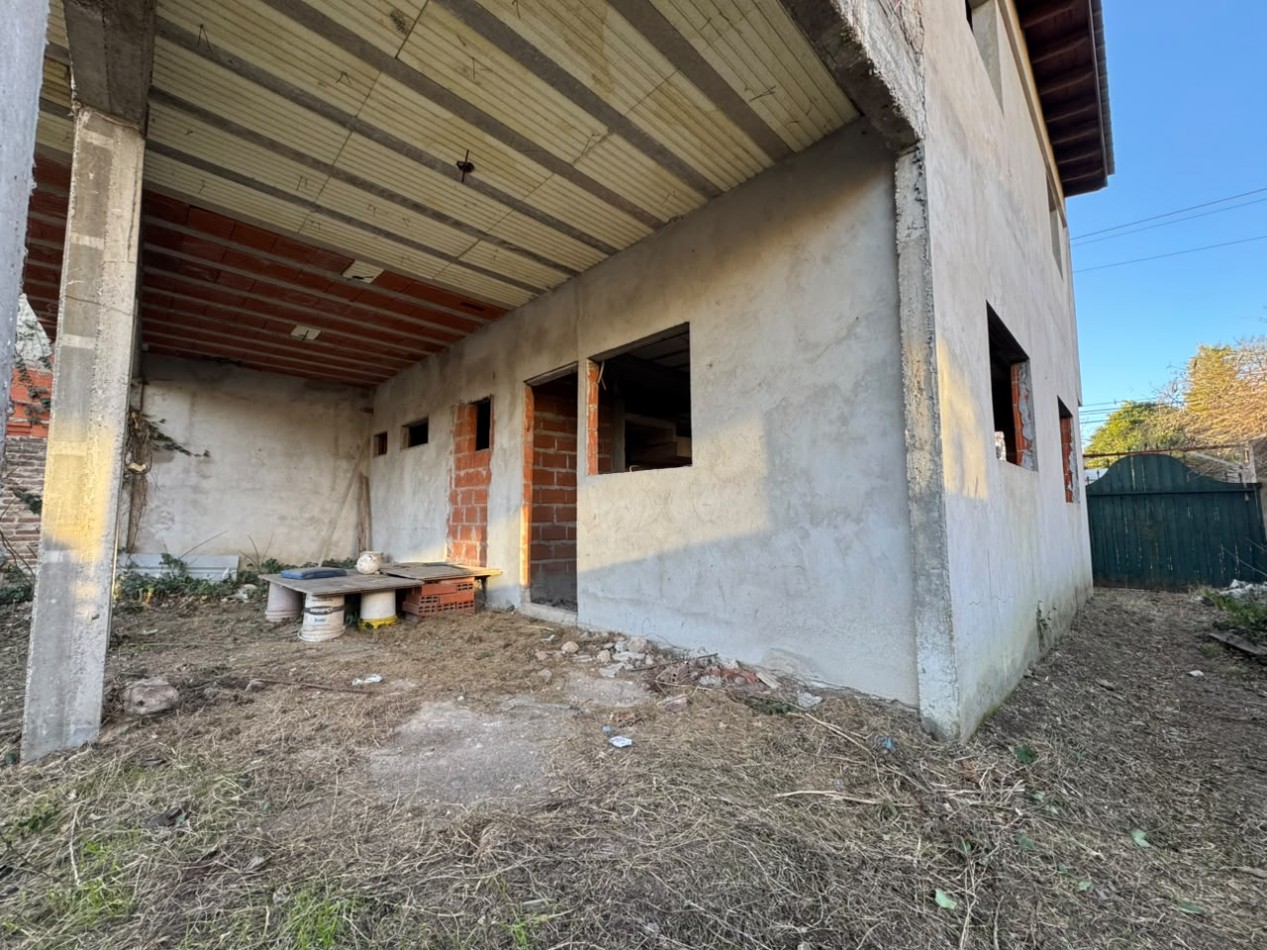 CASA EN VENTA EN BELLA VISTA