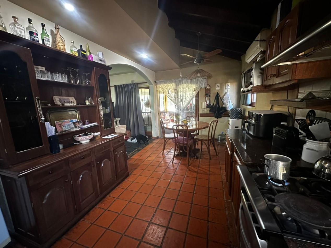 CASA EN VENTA EN BELLA VISTA