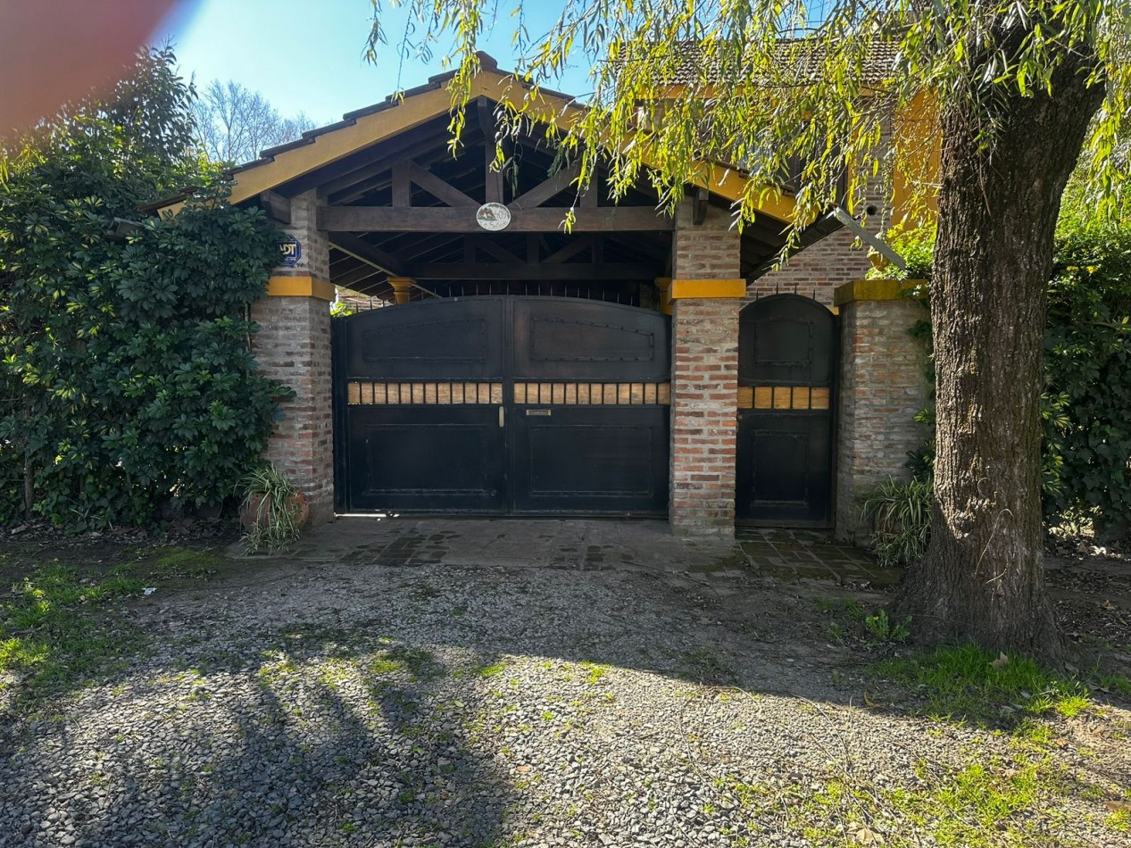 CASA EN VENTA EN BELLA VISTA