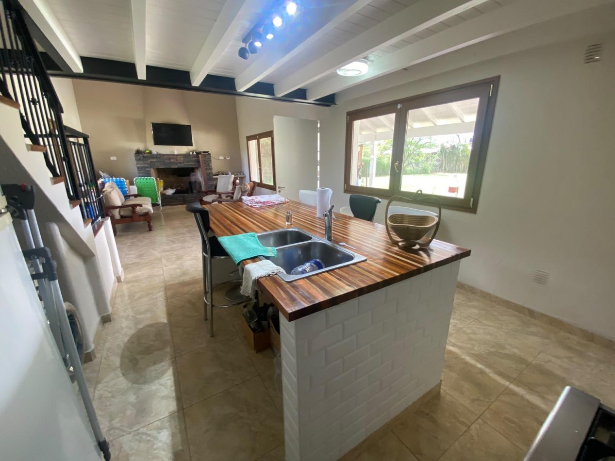 CASA EN VENTA EN TOMAS JOFRE 