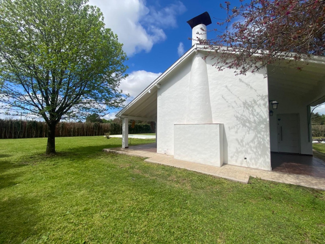 CASA EN VENTA EN TOMAS JOFRE 