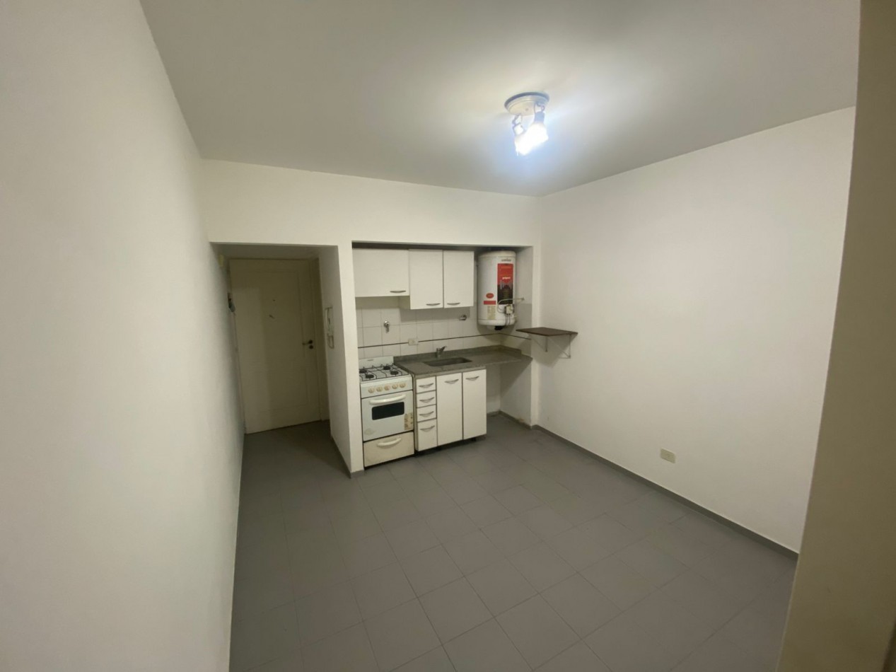 MONOAMBIENTE DIVIDIDO EN VENTA EN SAN MIGUEL!!
