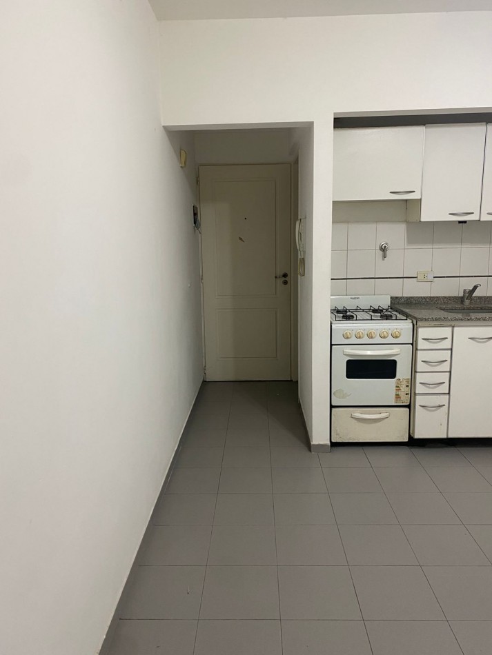 MONOAMBIENTE DIVIDIDO EN VENTA EN SAN MIGUEL!!