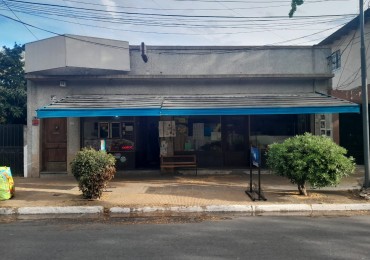 PH EN VENTA CASA Y LOCAL AL FRENTE EN BELLA VISTA