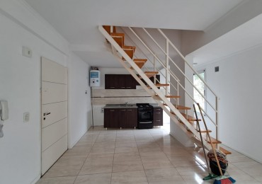 ALQUILER DUPLEX 3 AMBIENTES EN SAN MIGUEL